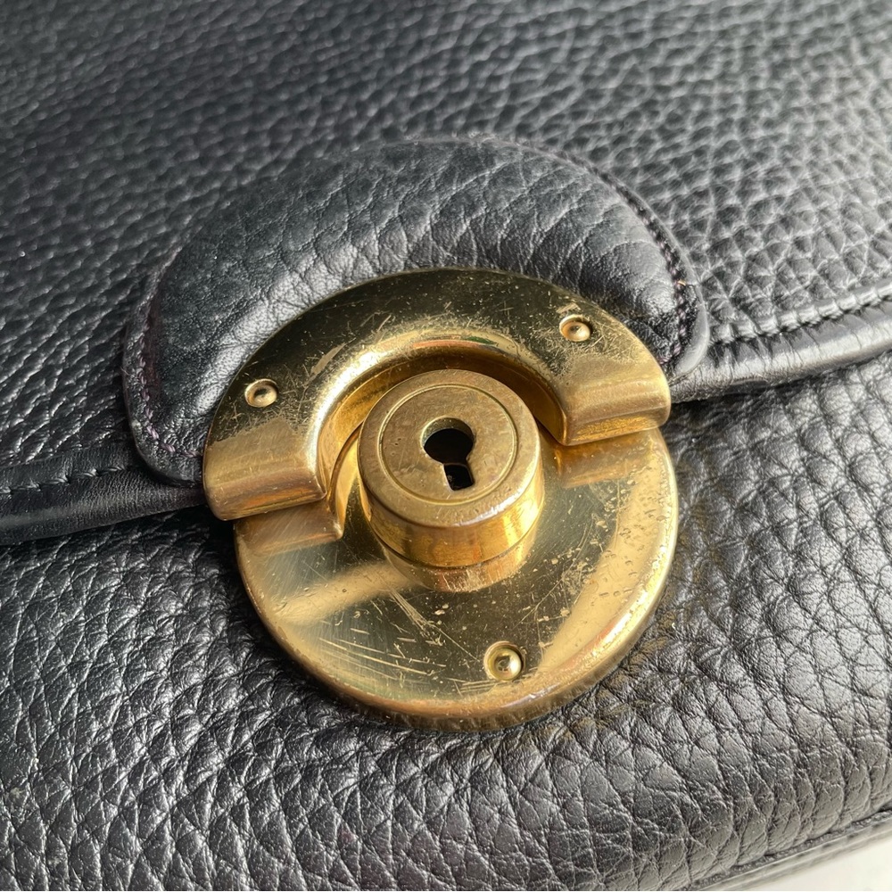 Dooney and Bourke awl black leather Saddle compartment Flap key crossbody bag - Picture 14 of 16